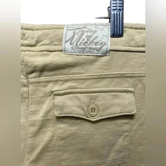 Disney parks House of Mickey Mickey Mouse embroidered size M - Picture 5 of 8